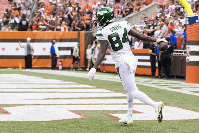 New York Jets WR Corey Davis celebrates touchdown catch